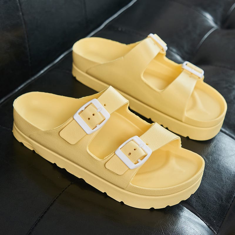 Chanclas y sandalias de playa para ocio al aire libre