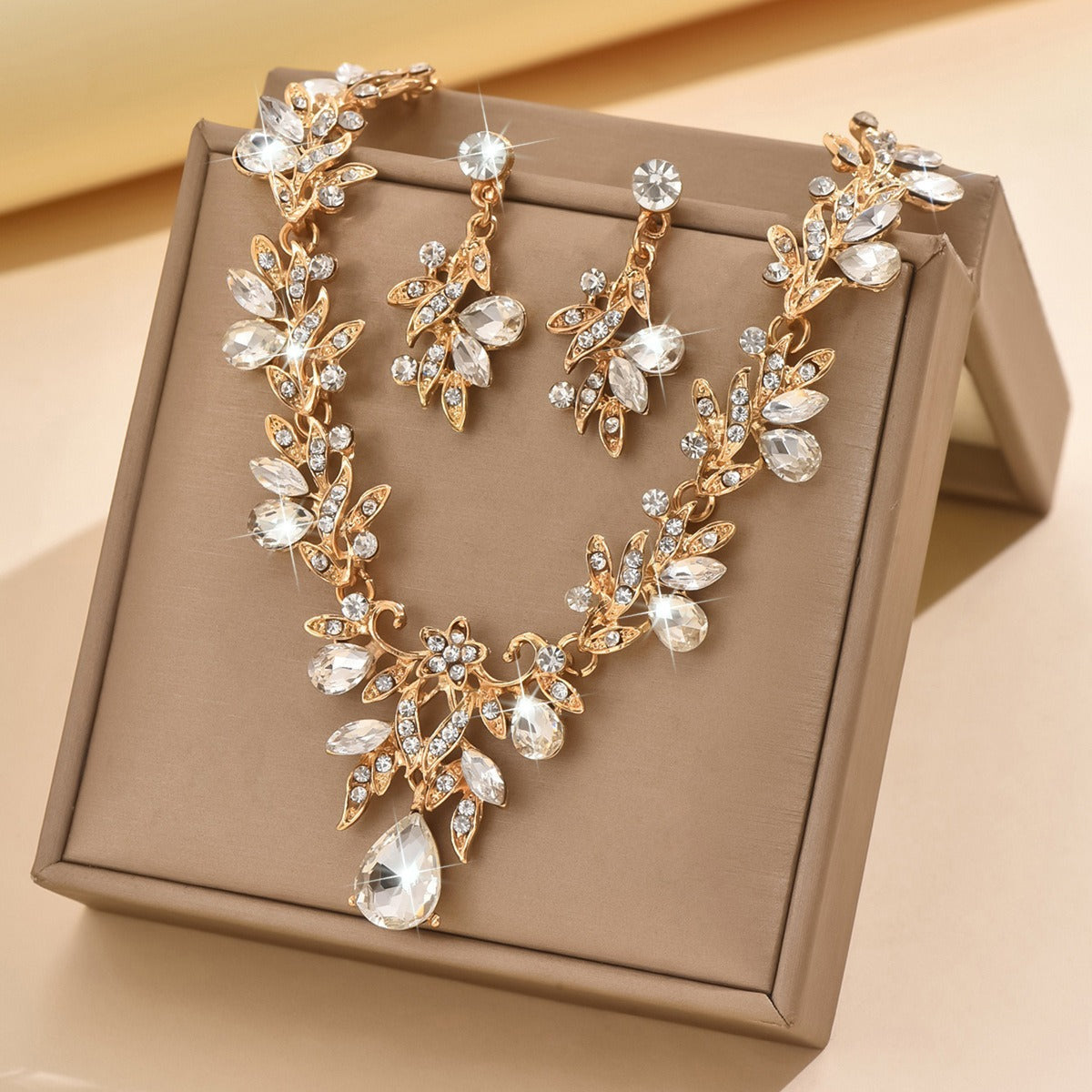 Women's Fashion Personalized Jewelry Set