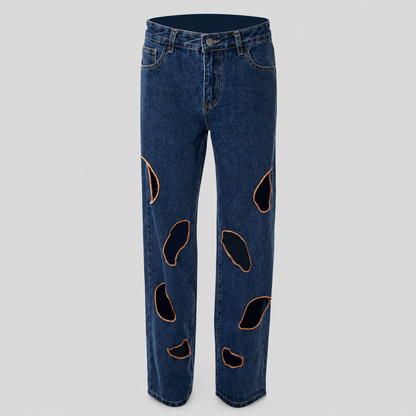 Straight Leg Jeans With Broken Buttocks